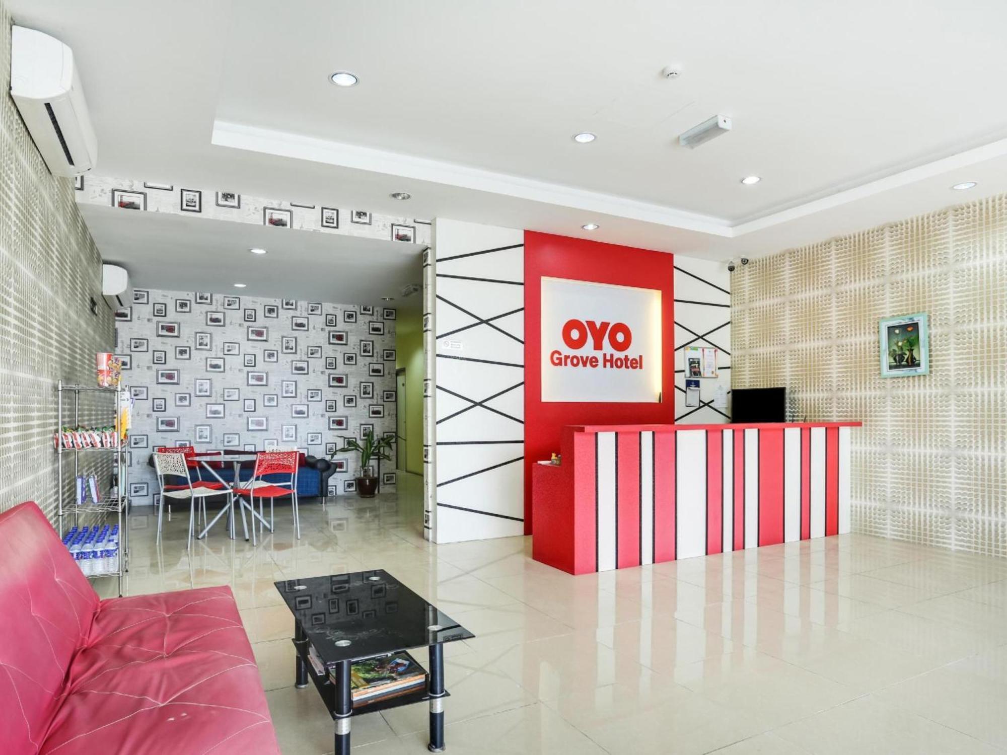 Oyo 89583 Grove Hotel Kajang Exterior foto